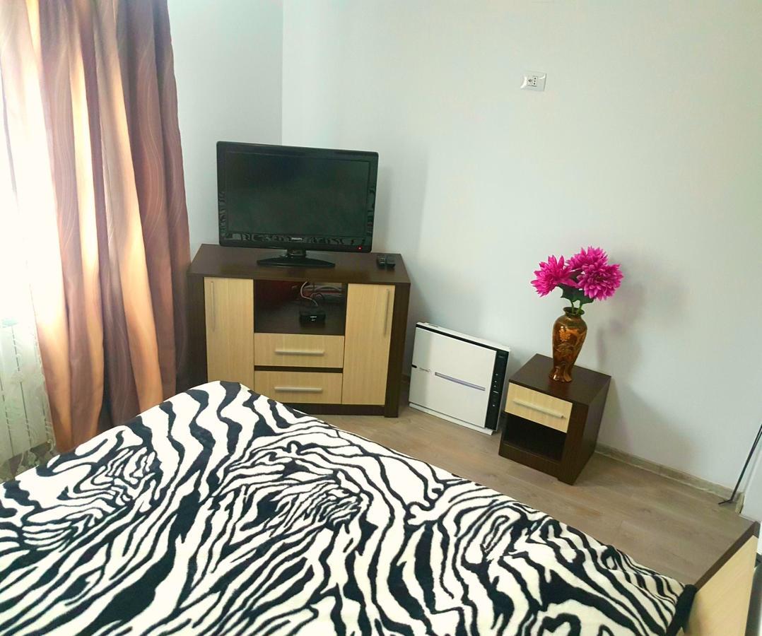 Nobless Villa Mereni  Экстерьер фото