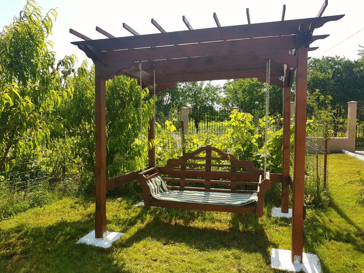 Nobless Villa Mereni  Экстерьер фото