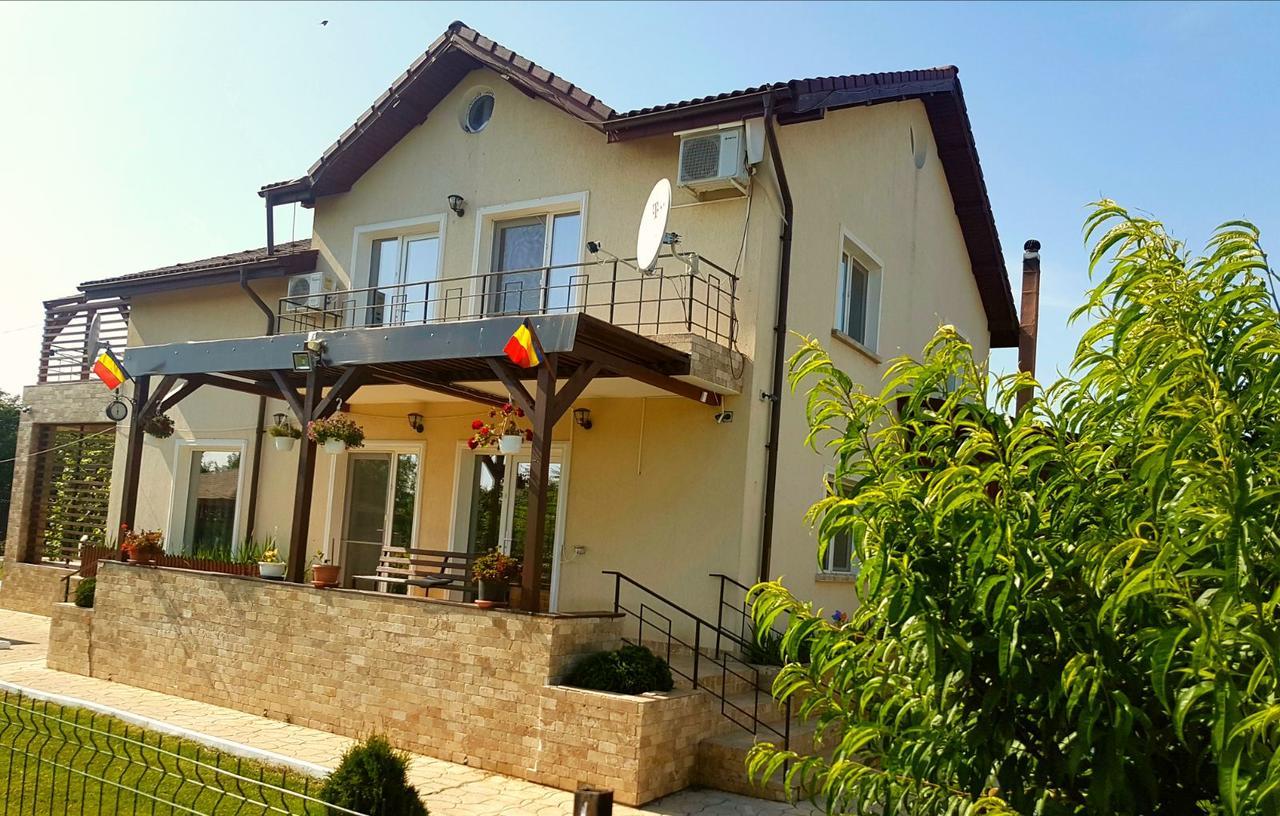 Nobless Villa Mereni  Экстерьер фото
