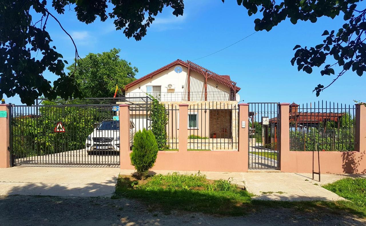 Nobless Villa Mereni  Экстерьер фото