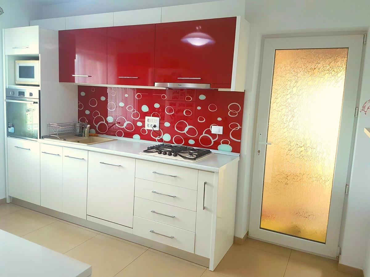 Nobless Villa Mereni  Экстерьер фото